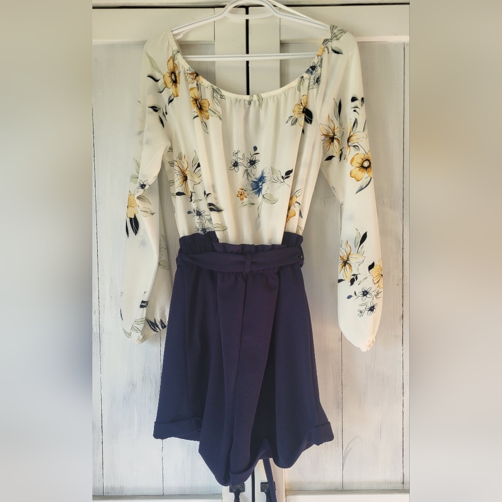 Romper - Picture 2 of 3